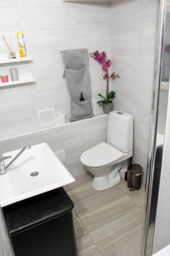 Riia Maantee Apartement Pärnu Exteriör bild