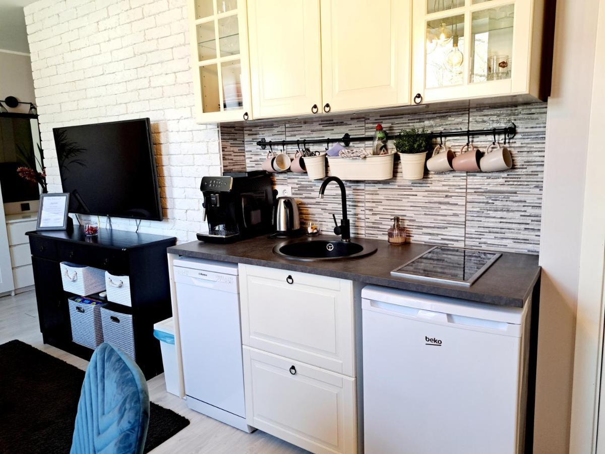 Riia Maantee Apartement Pärnu Exteriör bild